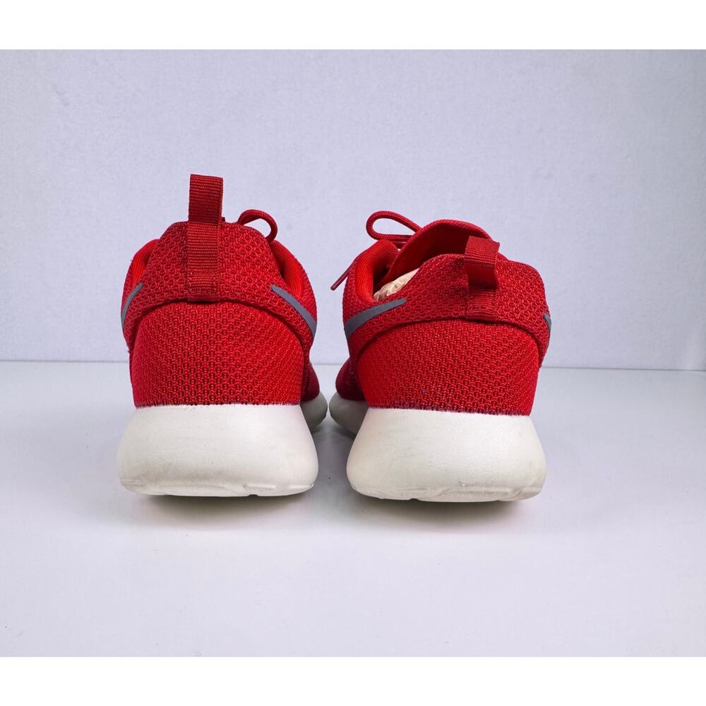 Nike Roshe One Running Shoes Sport Red Gray White Mesh Sneakers Men’s Size 9 - Picture 6 of 10